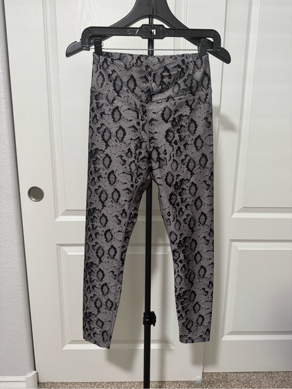 High-Rise Gray Snake Print Leggings
